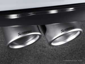 Výfuk Slip-On Line (titan) pro BMW 1 Series M Coupé (E82) 2012 
