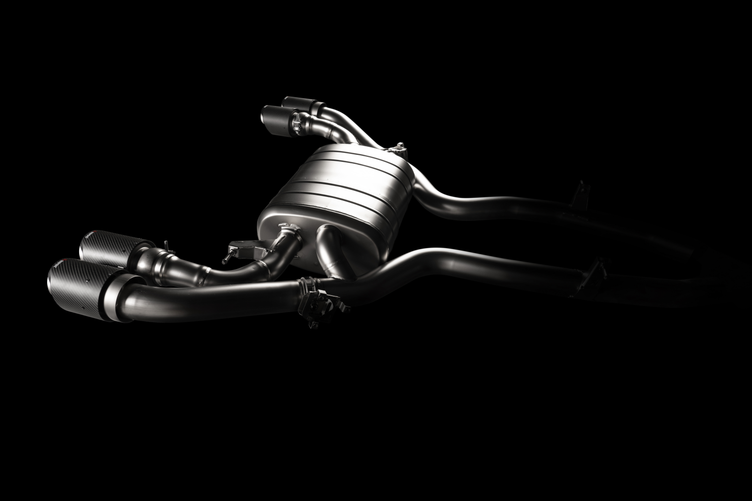Výfuk Slip-On Line (titan) pro BMW X4 M / X4 M Competition (F98) 2020 