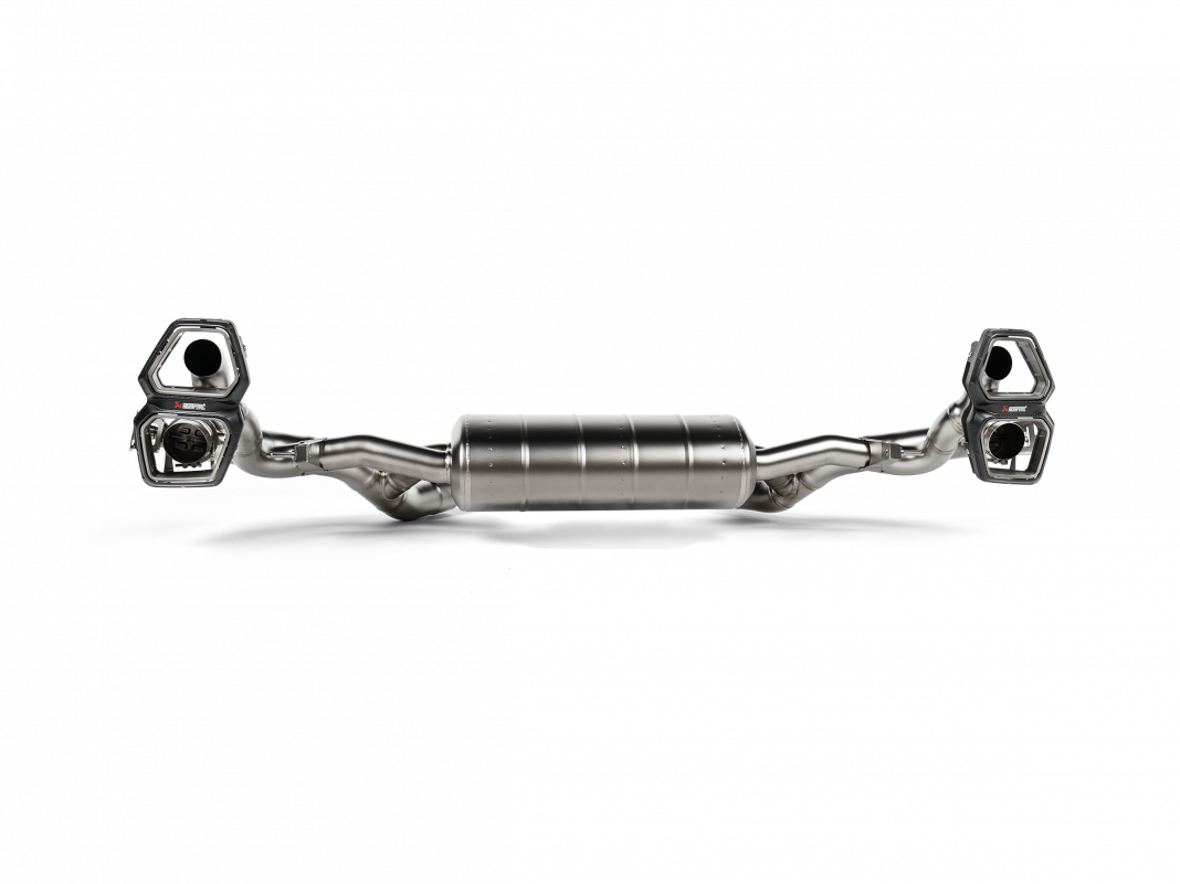 Slip-On Line (titan) pro BMW XM (G09) 2024 