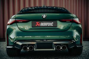 Výfuk Slip-On Line (titan) pro BMW M4 (G82, G83)