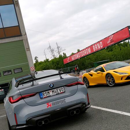 Akrapovič má motoristický sport v genech,...