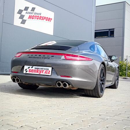 Hezké připomenutí časů, kdy Porsche poháněl...