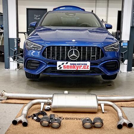 Modernizovaný Mercedes-AMG CLA 45 S dostal mildhybridní...