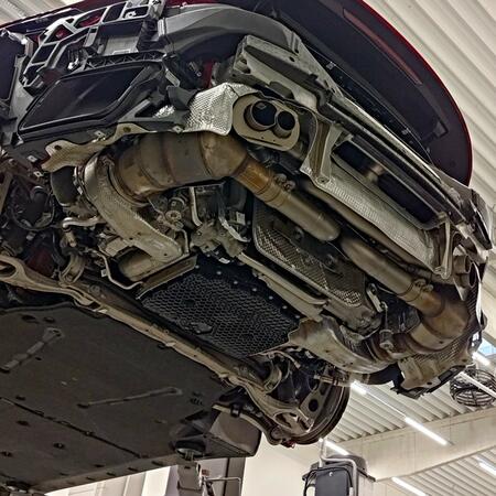 Tenhle výfuk mělo mít Porsche 911 GTS (992)...