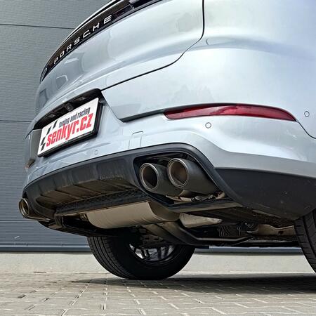 Nový Porsche Cayenne 536.2 se zabydlel na českém...