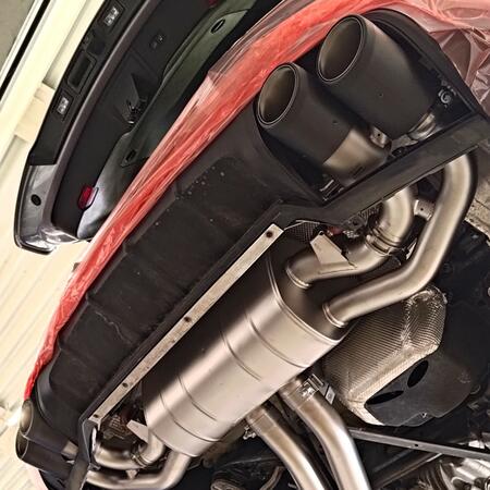 Nový Porsche Cayenne 536.2 se zabydlel na českém...