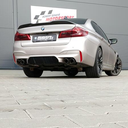 BMW M5 generace F90 bez filtrů OPF je vzácná jako vstupenka na...