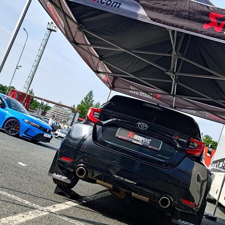 Legenda Akrapovič se zrodila na závodních...