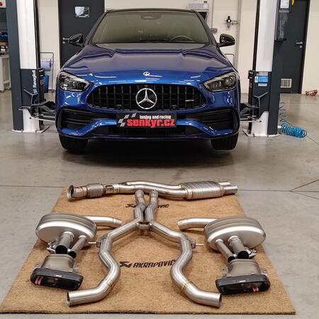 Sportovní výfuk z titanové slitiny...