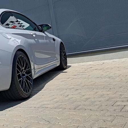 Sportovn&iacute; v&yacute;fuk Akrapovič Slip-On Line roz&scaron;&iacute;řen&yacute;...