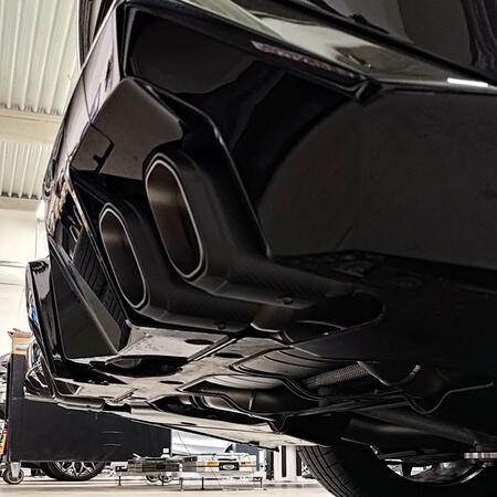 Sportovn&iacute; v&yacute;fuk Akrapovič pro hybridn&iacute;...