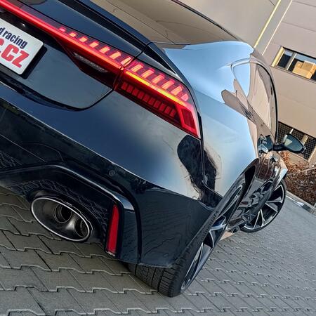 Instalovali jsme sportovn&iacute; v&yacute;fuk Akrapovič&nbsp;...