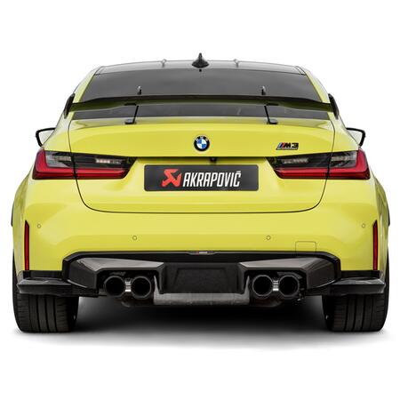 Nové zadní křídlo @Akrapovic pro BMW M3 a M4 perfektně kombinuje...